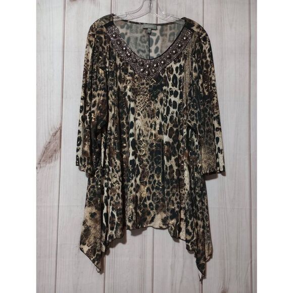Essentials Shirt Ladies 2x‎ Brown Animal Print Beaded 3/4 Sleeve Scoop Neck - Picture 1 of 7